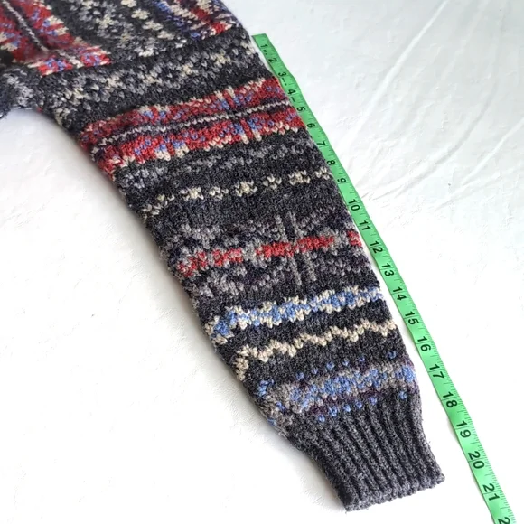 Vintage Women's Great Northwest V-Neck Long Sleeve Sweater Size S - Picture 6 of 8